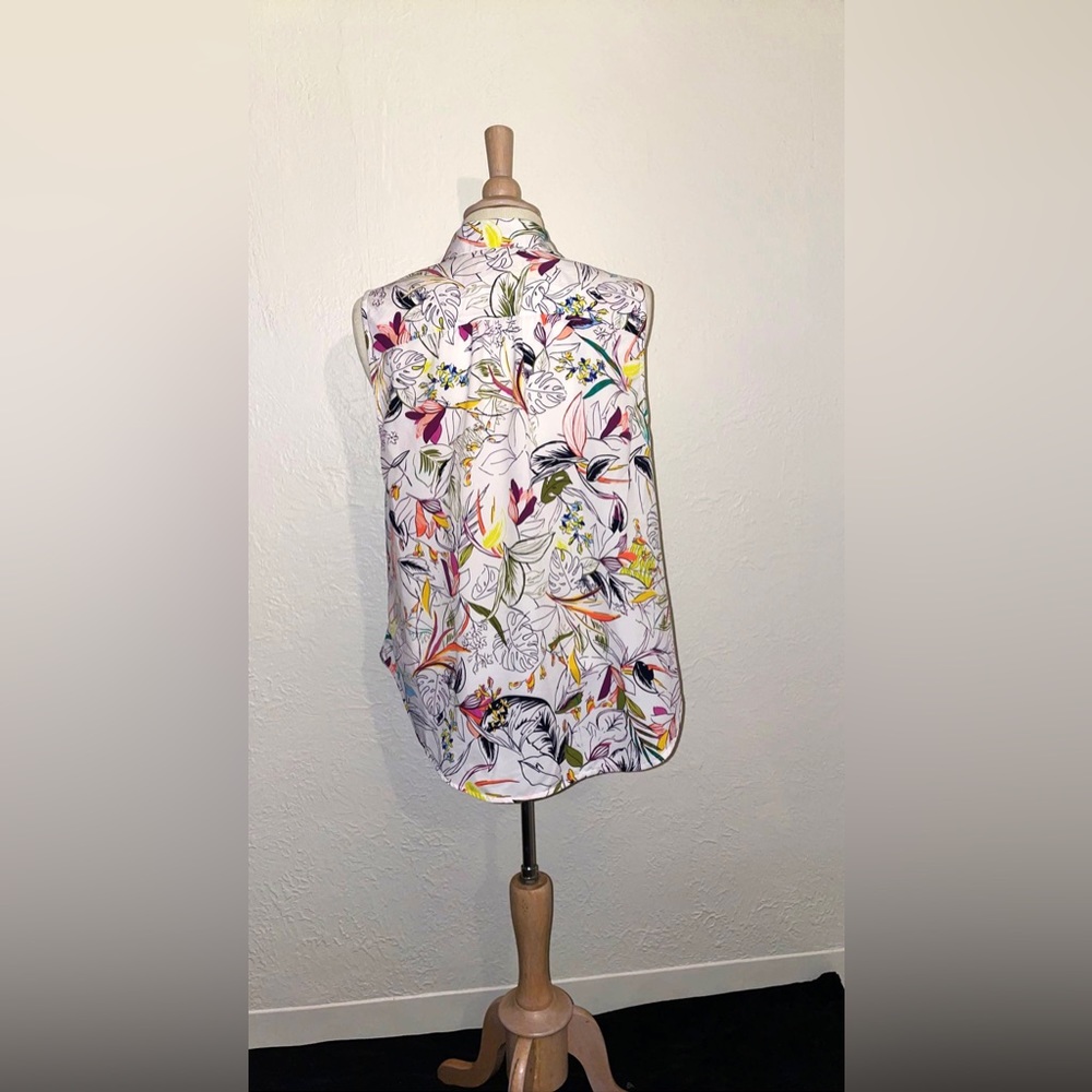 Button Down Top - Picture 3 of 3